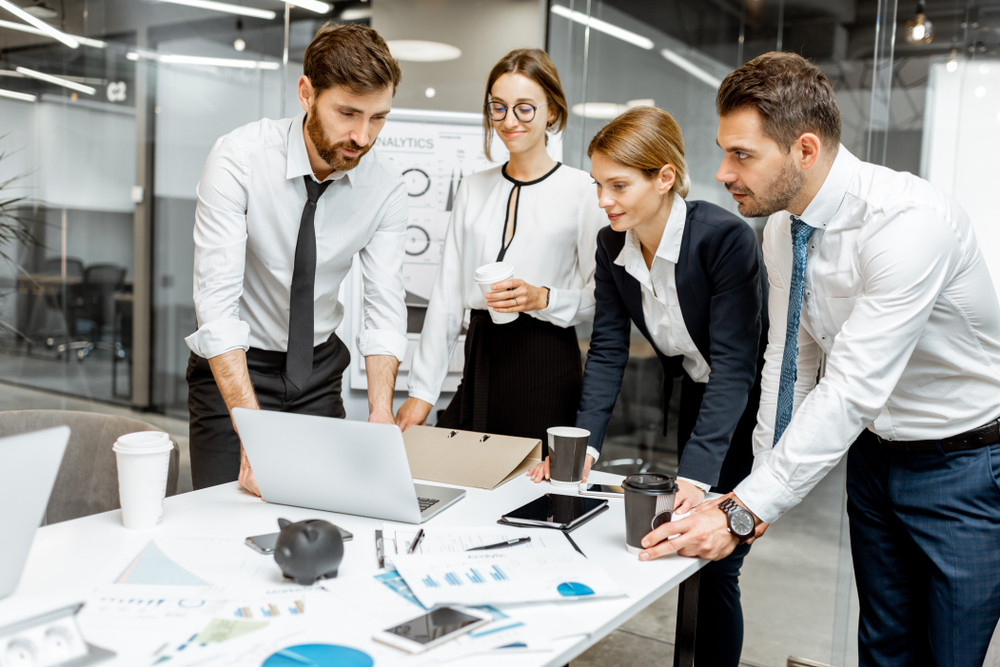 Esta es nuestra selección de los mejores cursos gratis Coursera que encuentras en su plataforma. Ubica el que necesitas y empieza ahora a mejorar tus habilidades.